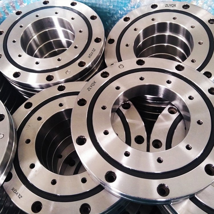 如何操作能交叉滚子轴承起到保护作用